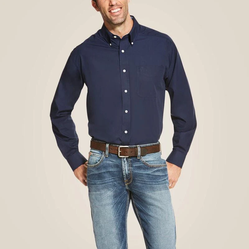 Ariat Men's Wrinkle Free Long Sleeve Solid Shirt