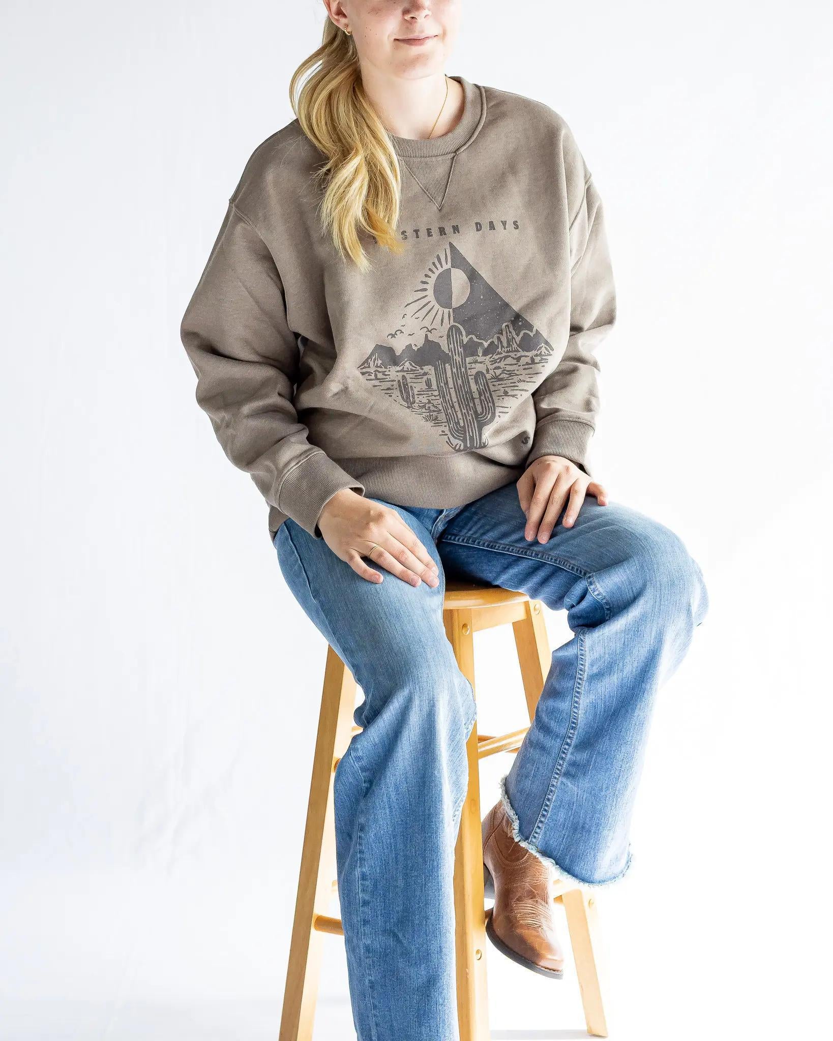 Ariat Women's Western Days Oversized Sweatshirt - CLEARANCE