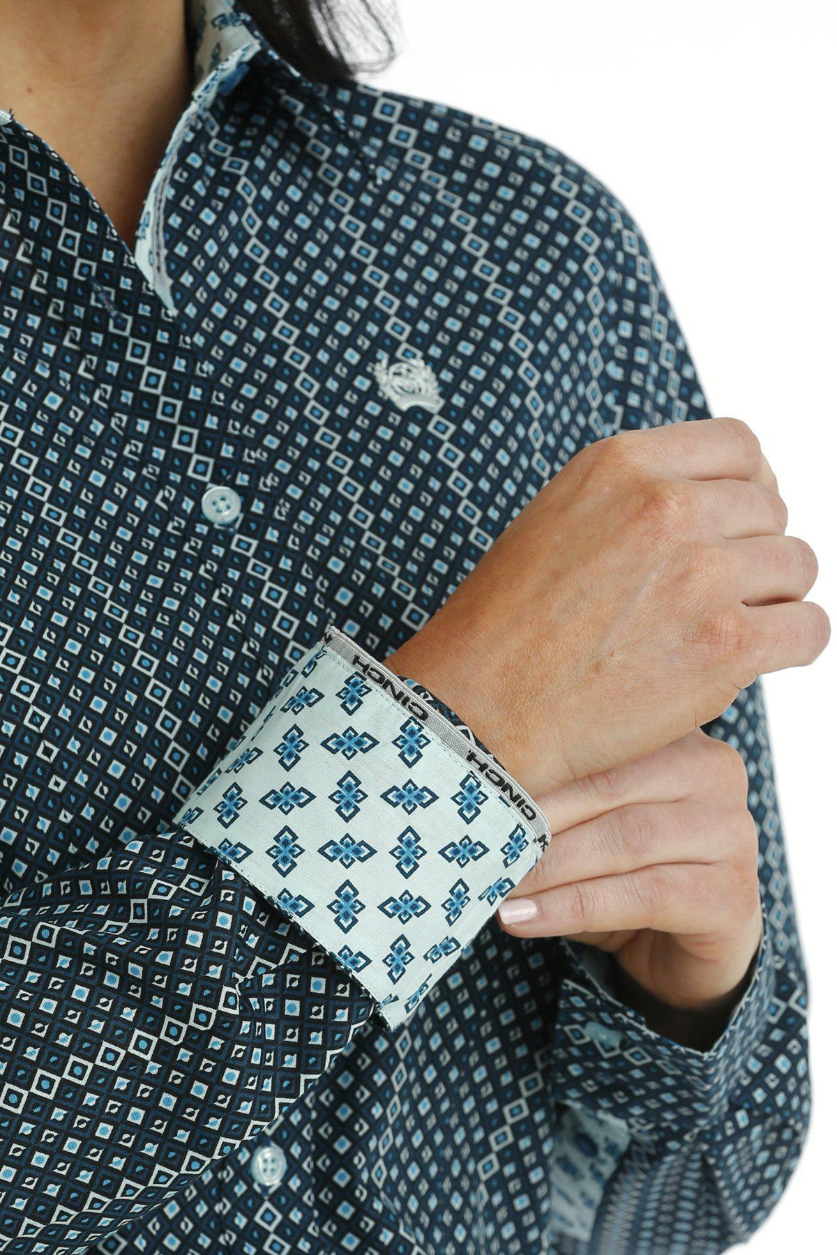 Cinch Women's Button Down Western Shirt In Blue Diamond Print - Image 3