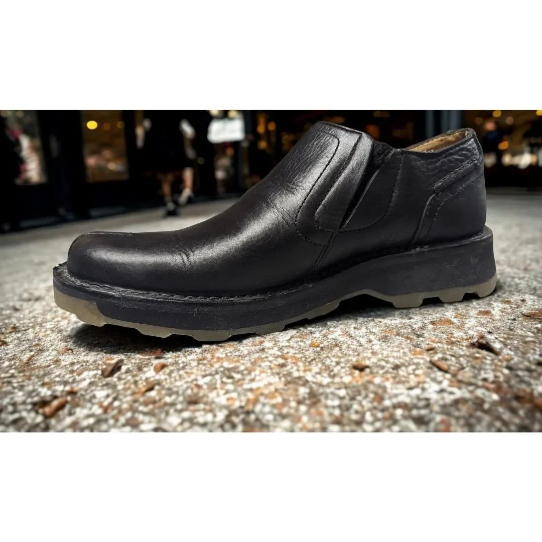 Dr. Martens Men's Black Leather Shoe - Clearance - Image 5