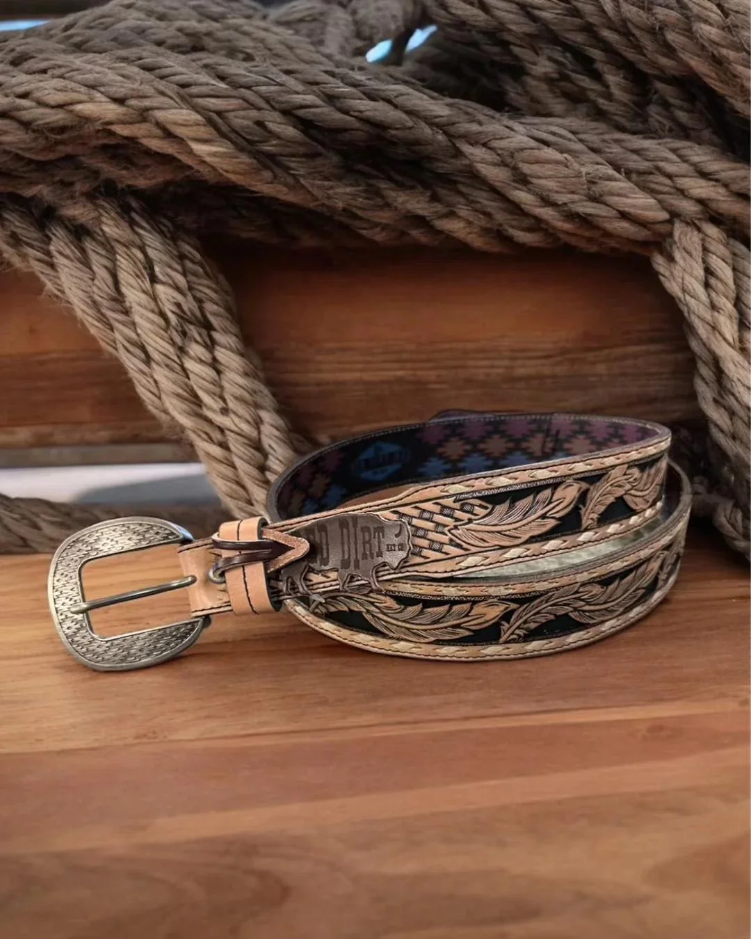 Red Dirt Hat Co. Men’s Genuine Leather w/Feather Motif Tapered Belt
