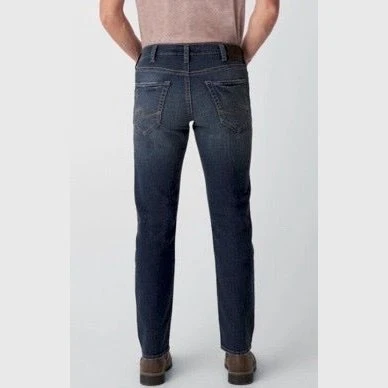 Silver Jeans Men's Eddie Relaxed Fit Tapered Leg -Clearance - Image 2