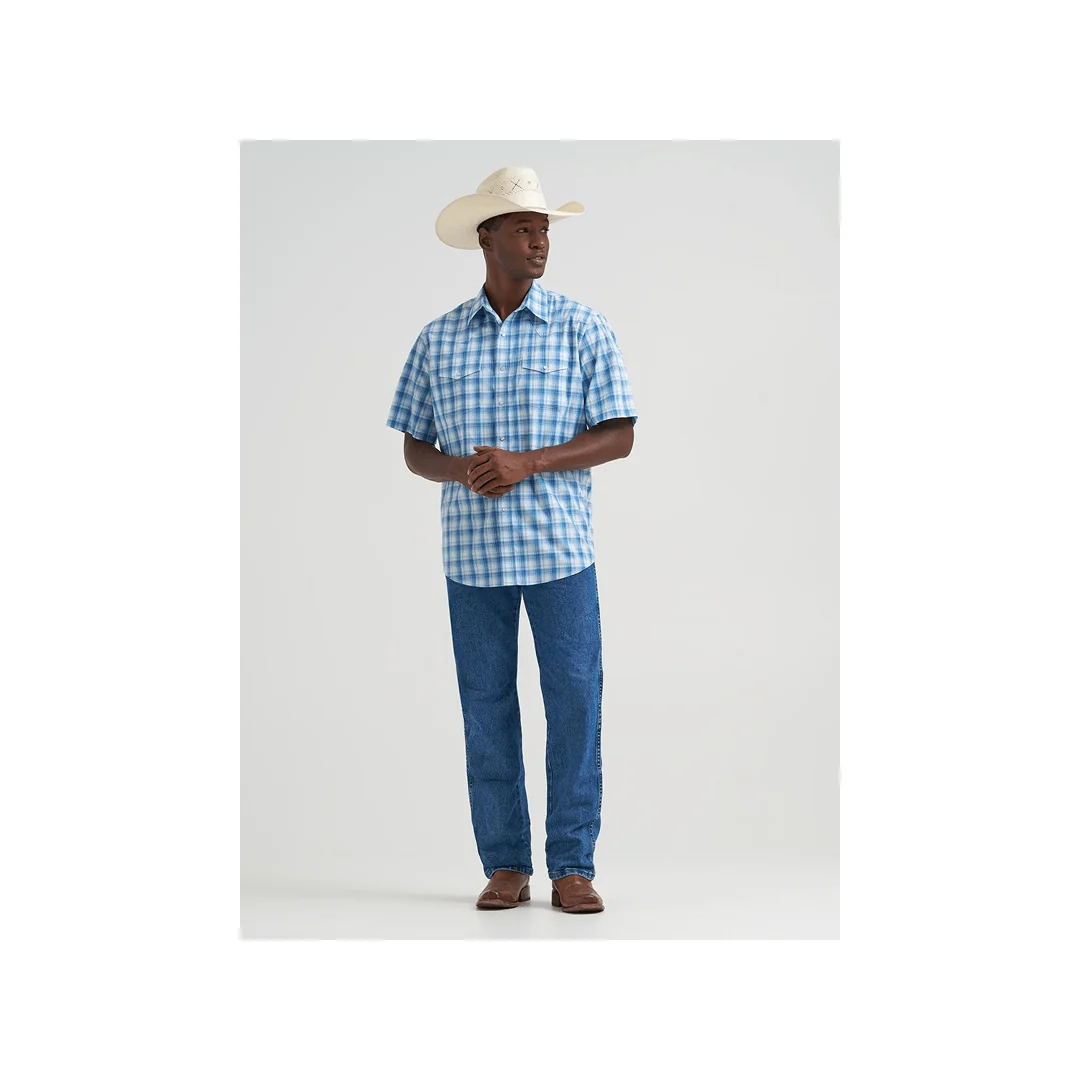 Wrangler Men's Wrinkle Resistant Blue Plaid Snap Short Sleeve Shirt