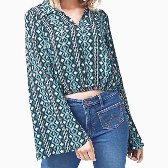 Wrangler Women’s Top Retro Collared Crop Bell Sleeve - CLEARANCE
