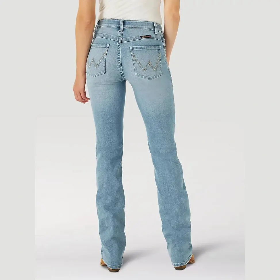 Wrangler Women’s Willow Riding Jean Light Wash - Image 3