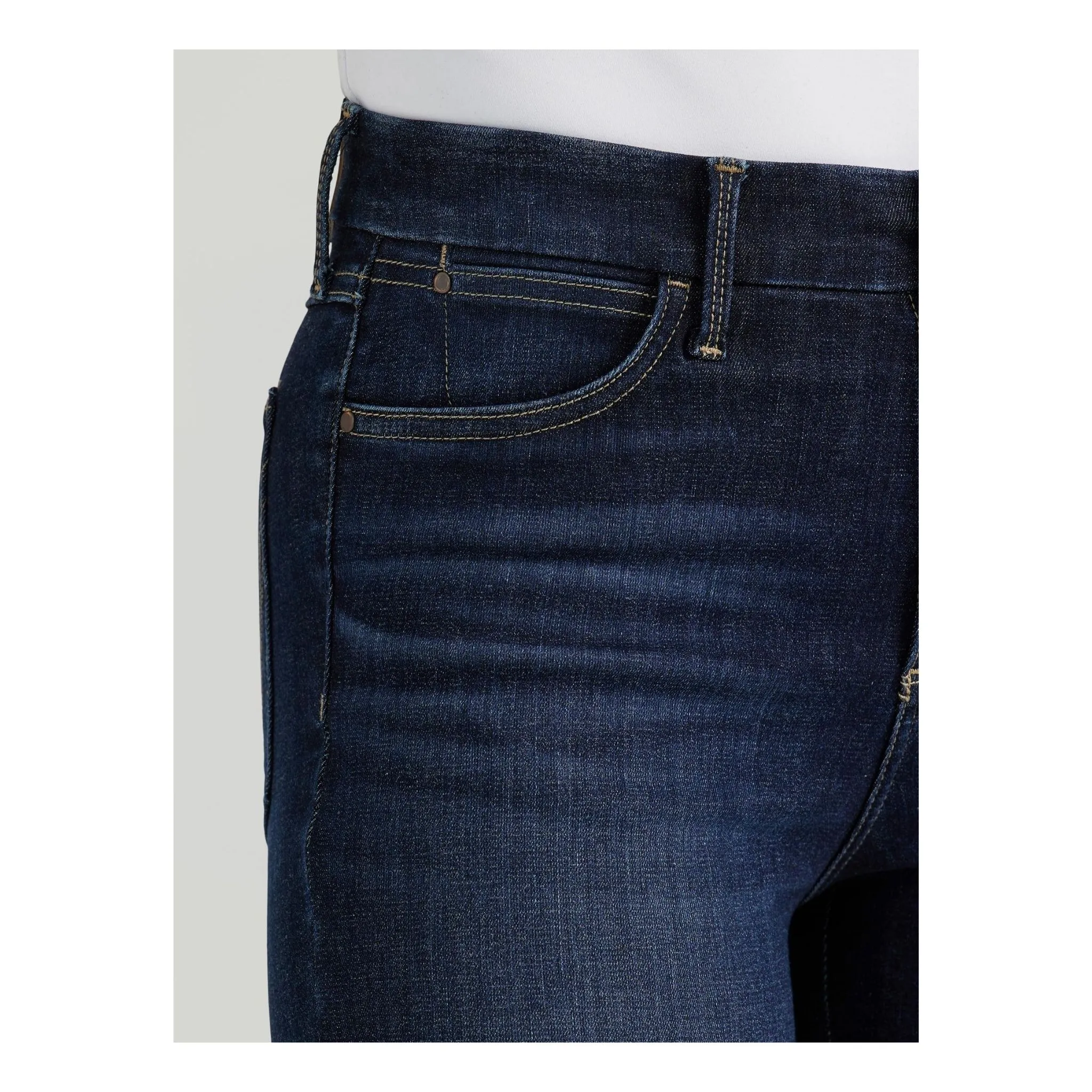 Wrangler Women's BeSpoke Madilyn Dark Wash High Rise Flare Jeans - Image 5